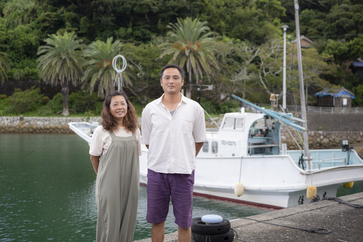 漁業アカデミーを卒業し、出羽島へ移住した野口さん夫婦